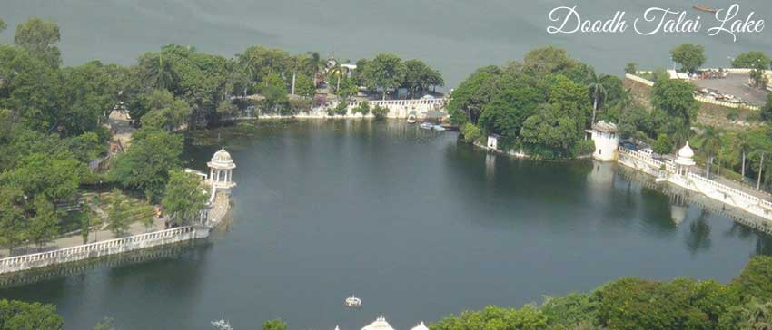 Doodh Talai Lake