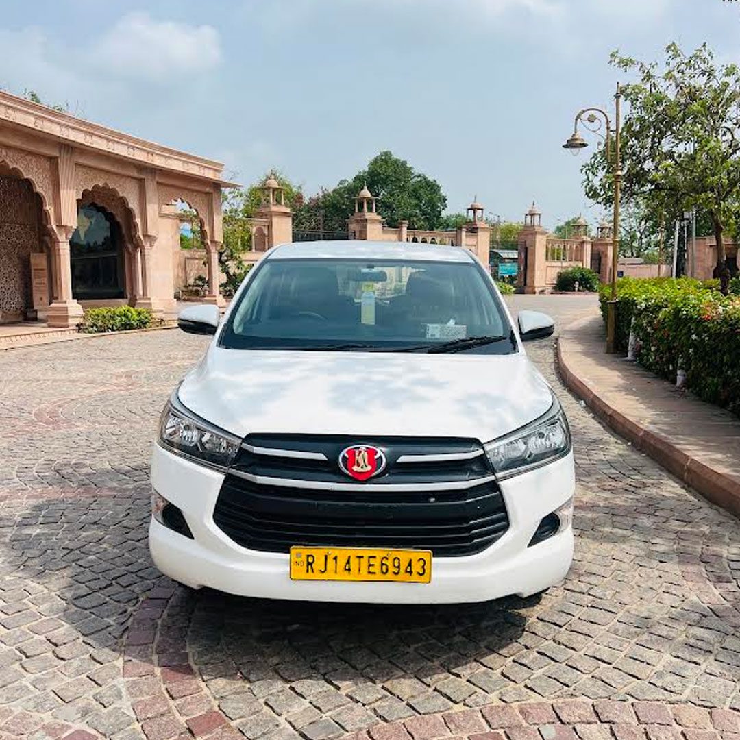 Hire Toyota Etios in Jaipur